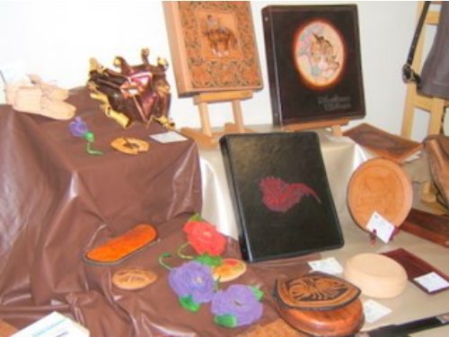 Canadian Leathercraft – Fall 2007 – Newsletter by CSCL, page 1 — photograph 2