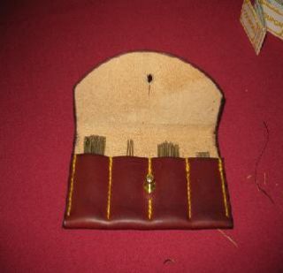 Canadian Leathercraft – Fall 2012 – Newsletter by CSCL, page 3 — photograph 1