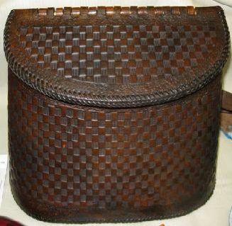 Canadian Leathercraft – Fall 2012 – Newsletter by CSCL, page 3 — photograph 2