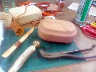 Canadian Leathercraft – Fall 2015 – Newsletter by CSCL, page 4 — photograph 3