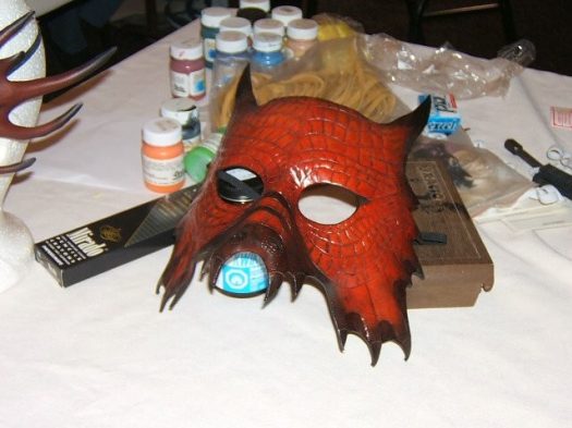 Canadian Leathercraft – Spring 2006 – Newsletter by CSCL, page 17 — photograph 1