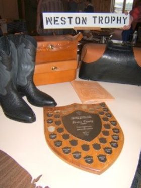 Canadian Leathercraft – Spring 2008 – Newsletter by CSCL, page 7 — photograph 1
