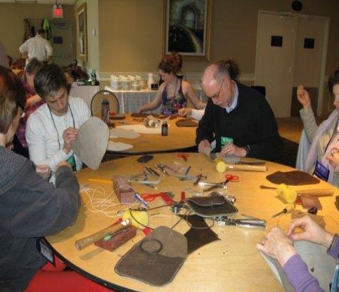 Canadian Leathercraft – Spring 2014 – Newsletter by CSCL, page 4 — photograph 1