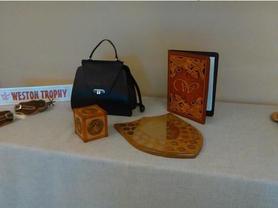 Canadian Leathercraft – Spring 2015 – Newsletter by CSCL, page 5 — photograph 1