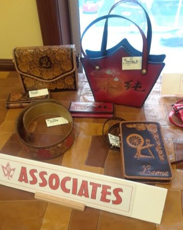 Canadian Leathercraft – Spring 2018 – Newsletter by CSCL, page 10 — photograph 4