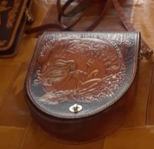 Canadian Leathercraft – Spring 2018 – Newsletter by CSCL, page 11 — photograph 1