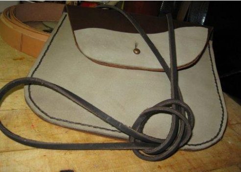 Canadian Leathercraft – Summer 2014 – Newsletter by CSCL, page 5 — photograph 1