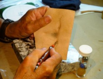 Canadian Leathercraft – Winter 2015-2016 – Newsletter by CSCL, page 4 — photograph 2