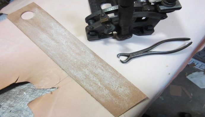 Canadian Leathercraft – Winter 2016-2017 – Newsletter by CSCL, page 7 — photograph 1