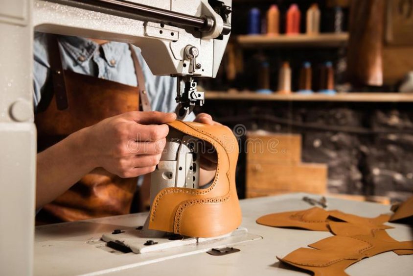 Canadian Leathercrafter J-F-M-A – 2022 – Newsletter by CSCL, page 1 — photograph 1