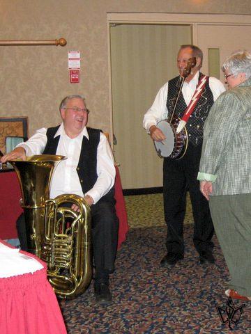 Tuba Tom, Banjo Jim and Madeleine