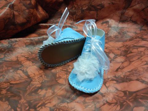 The finished booties, made to match the shoes