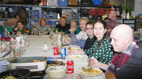 The party at the long table