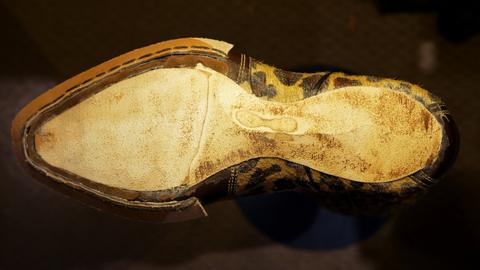 Cowboy boots for Nat — photograph 34