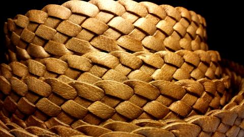Lacing (leathercraft) — photograph 6