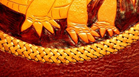 Lacing (leathercraft) — photograph 18