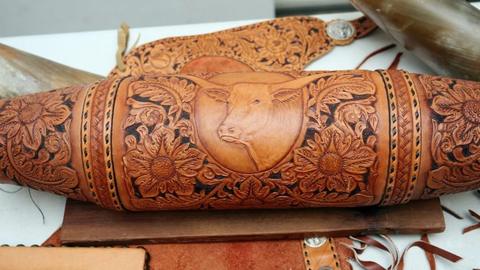 Lester Pinter — Western saddlery & tack — photograph 7
