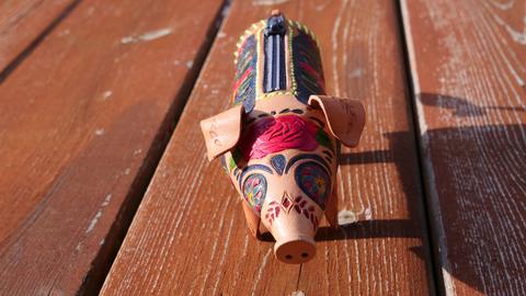 “Mr. Porky” coin purse — photograph 3