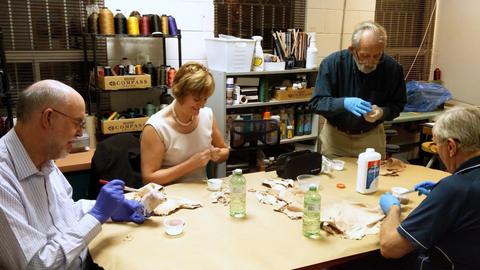 MSCL meeting and workshop - leather mache, covering bottles — photograph 16