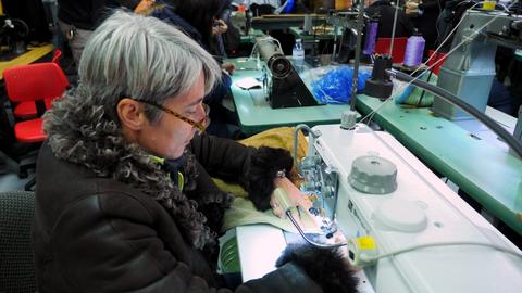 MSCL Sewing Workshop - Feb 2017 — photograph 30