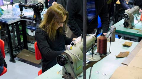 MSCL Sewing Workshop - Feb 2017 — photograph 39