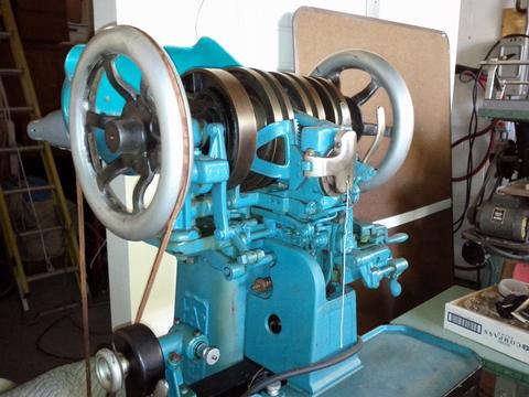 Paul's workshop — photograph 12