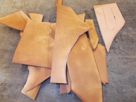 Richard L. Sherer - Leathercraft Lessons — photograph 11