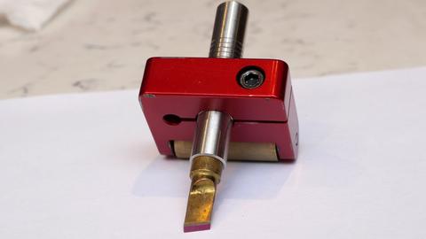 Swivel knife sharpening — photograph 8