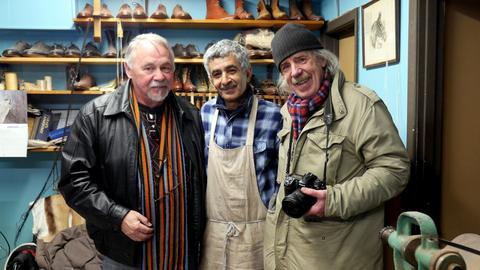 Visiting Nasser Vies — photograph 4