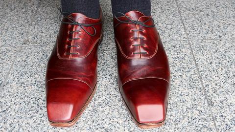 Competition - Red oxford shoes - Fellow by Eugene Pik — photograph 3