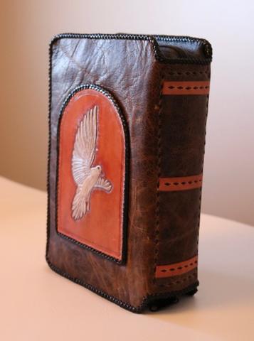 Competition - Zippered Bible case - General Member by Tammy Paddon — photograph 7