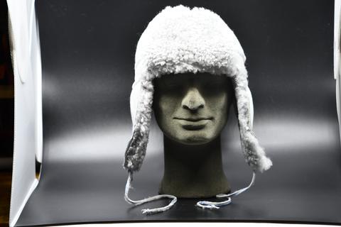Winter Hat by Alf Bjørnar Luneborg — photograph 3
