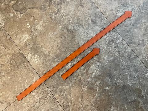 Made to measure contoured guitar strap with inlayed panels by Bob Richardson — photograph 11
