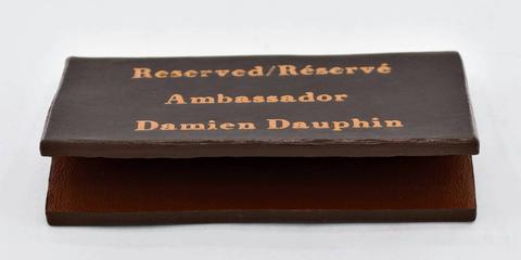 Custom nameplate by Julien Jans — photograph 3