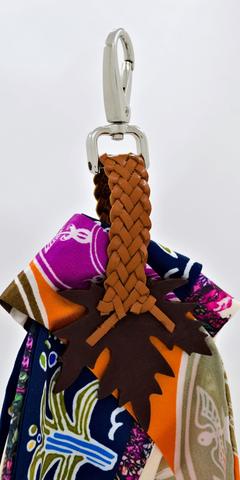 Scarf holder by Julien Jans — photograph 6
