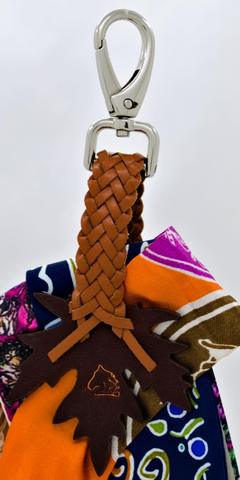 Scarf holder by Julien Jans — photograph 7