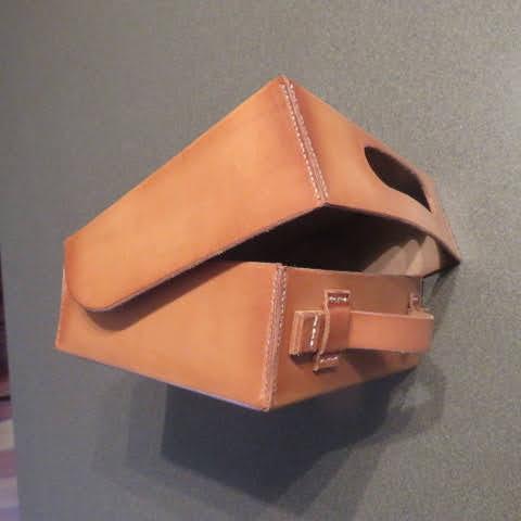 Container for leather working tools by Doug Tigchelaar — photograph 3