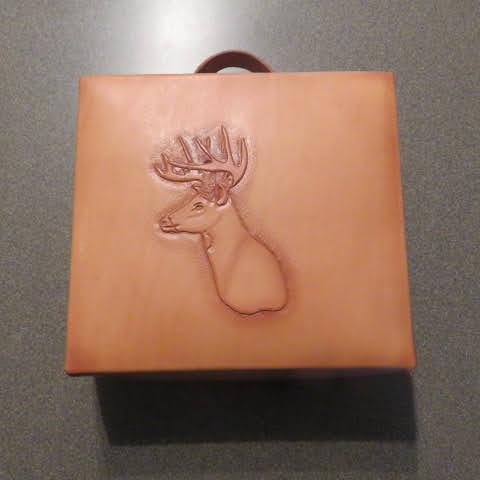 Container for leather working tools by Doug Tigchelaar — photograph 4
