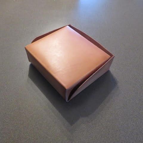 Container for leather working tools by Doug Tigchelaar — photograph 5