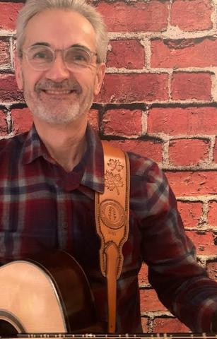 Custom guitar strap by Bob Richardson — photograph 1