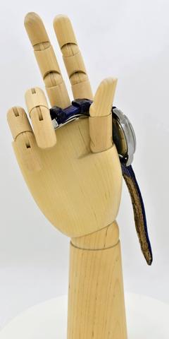 Time ripple watch strap by Julien Jans — photograph 4